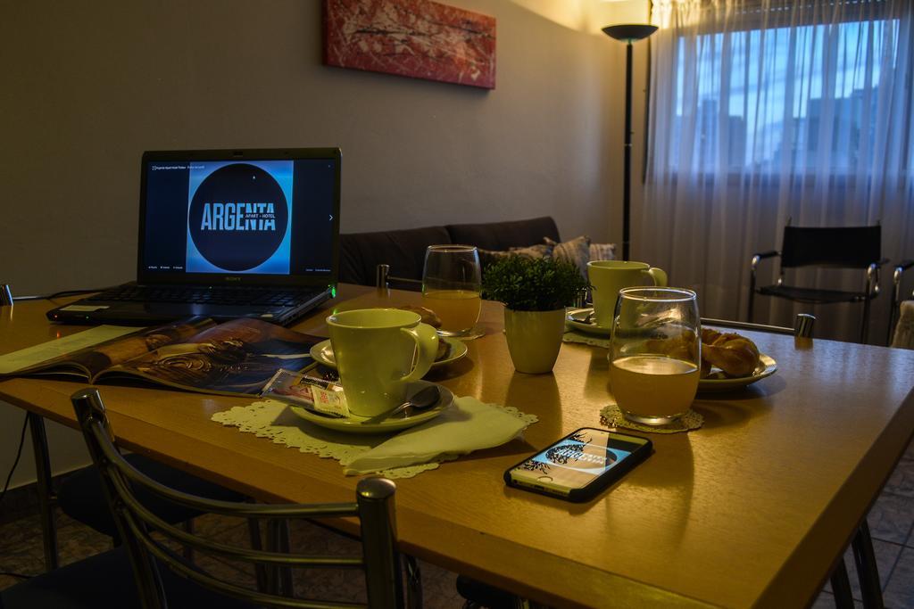 Argenta Apart Hotel Trelew Exterior photo